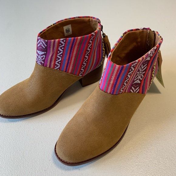 Toms Shoes - TOMS Leila Textile Festival Suede Ankle Boots